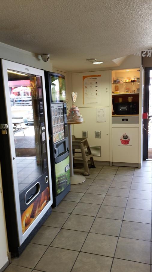 Hotelf1 Lyon Isle D'Abeau Ouest St Exupery Saint-Quentin-Fallavier Exterior photo